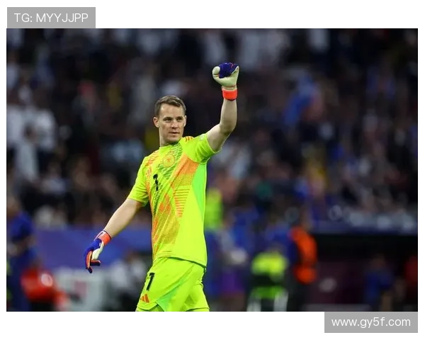 乌尔比希强调战胜科隆是首要目标不愿评论诺伊尔续约问题